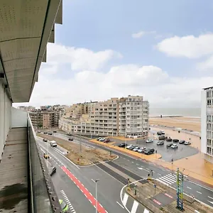 https://bright-and-modern-apartment-with-terrace-near-ostend-beach.hotelsghent.com