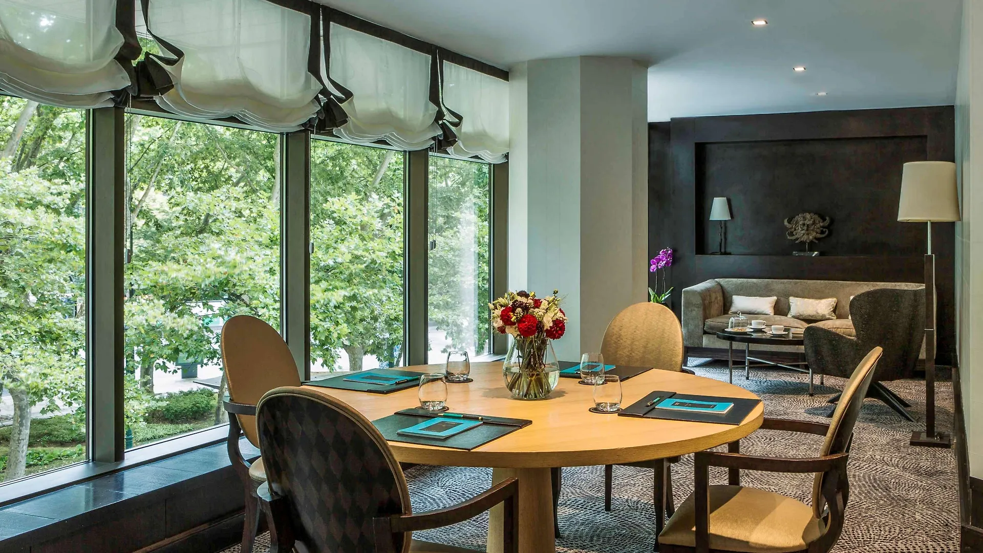 Отель Sofitel Lisbon Liberdade