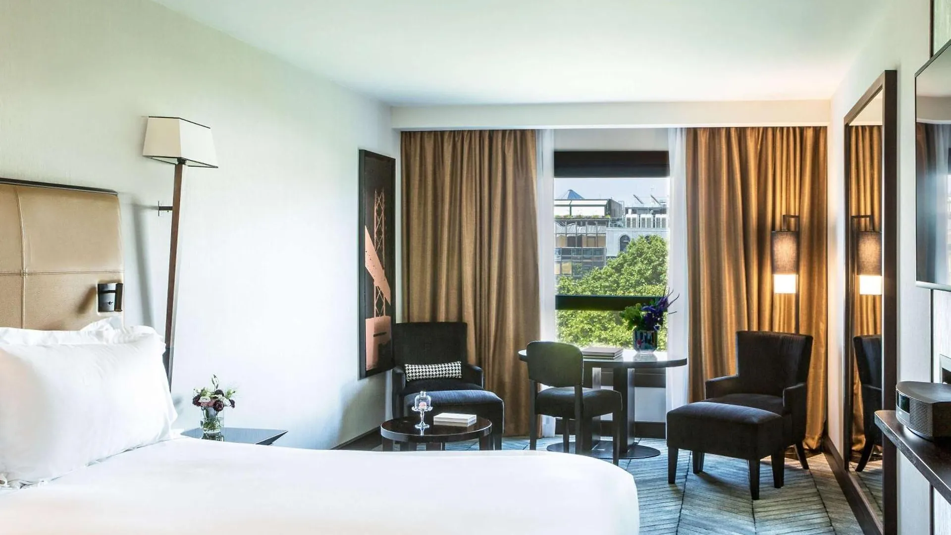 Отель Sofitel Lisbon Liberdade