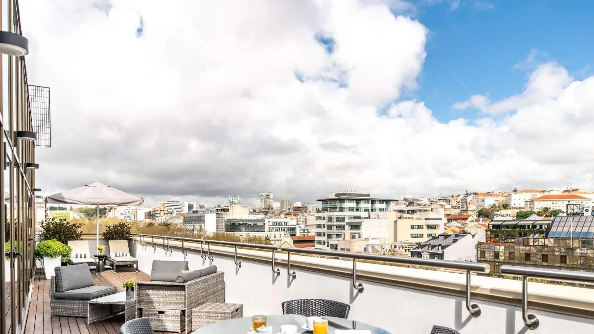 Отель Sofitel Lisbon Liberdade