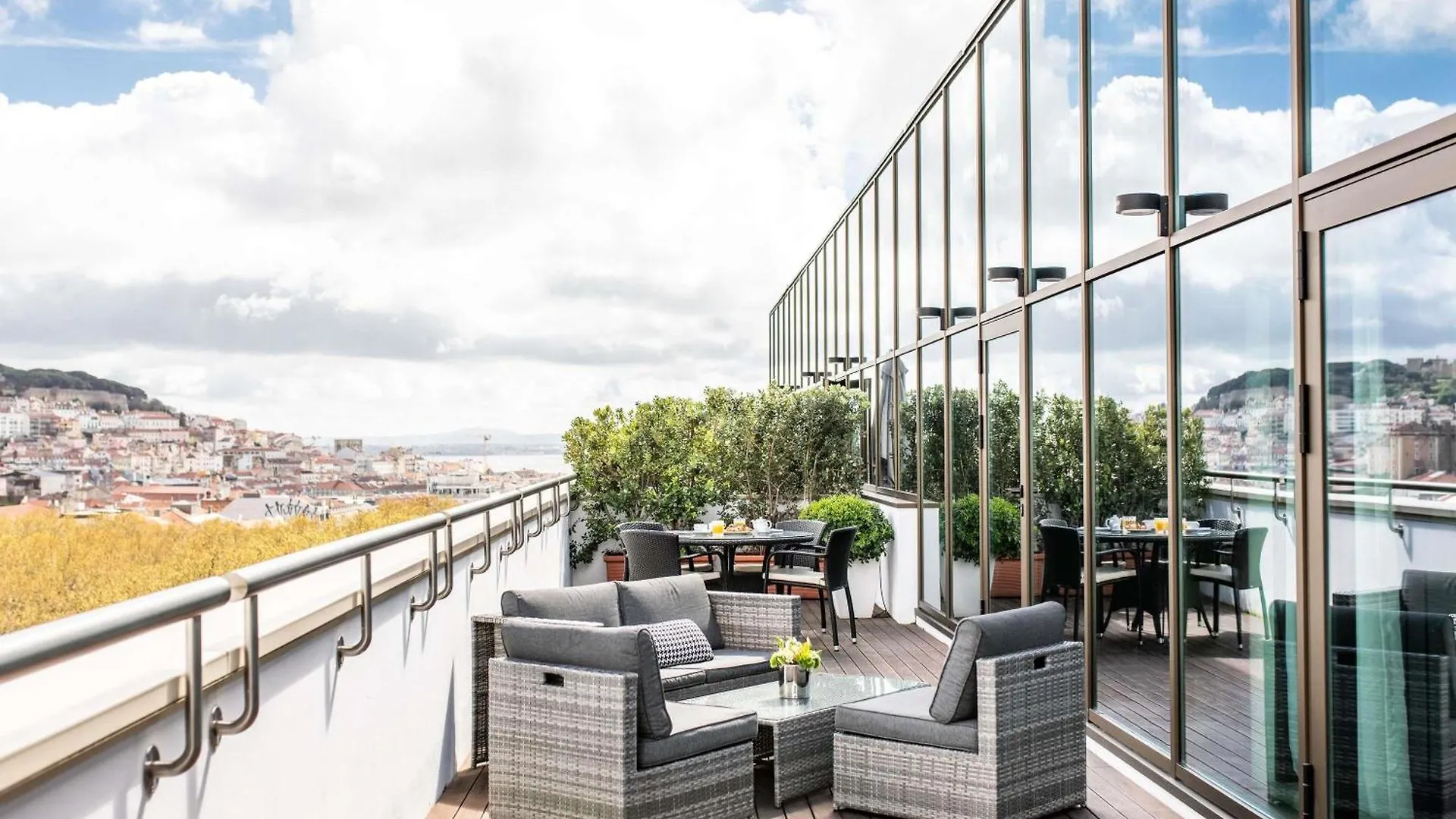 Sofitel Lisbon Liberdade Hotel 5*,